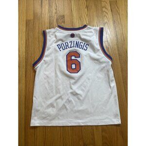 KRISTAPS PORZINGIS NEW YORK KNICKS JERSEY YOUTH KIDS SZ XL NBA BASKETBALL WHITE